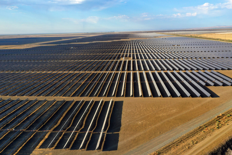 Solar-Storage-Charging integration hub with EV fast charging and telecom backup